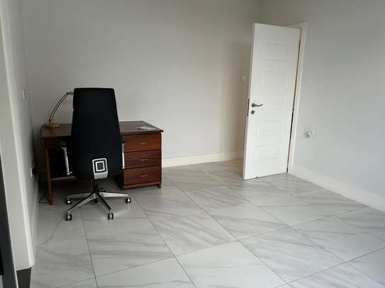 Furnished 2 Bed Apartment with En Suite at Rhapta Road image 8