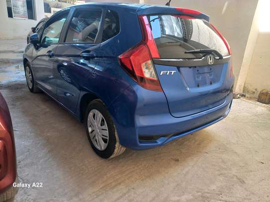 HONDA FIT HYBRID 1500CC. image 1