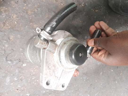 Nissan Hand Pump for Nissan Navara, Handbody, Caravan. image 3