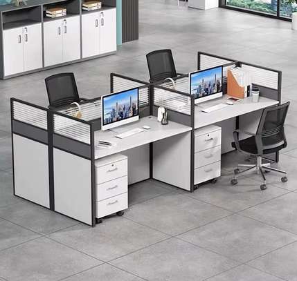 Premium 4-Person Modular Office Cluster image 3