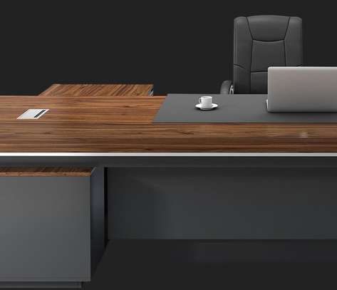 Office Desk : 2 Meter Executive Managerial Office Desk image 7