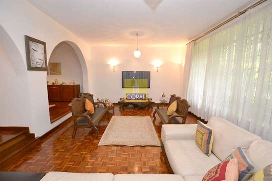 4 bedroom apartment for sale in Westlands Area image 4