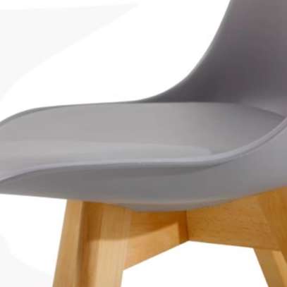 Modern Eames Padded Office Seat image 2