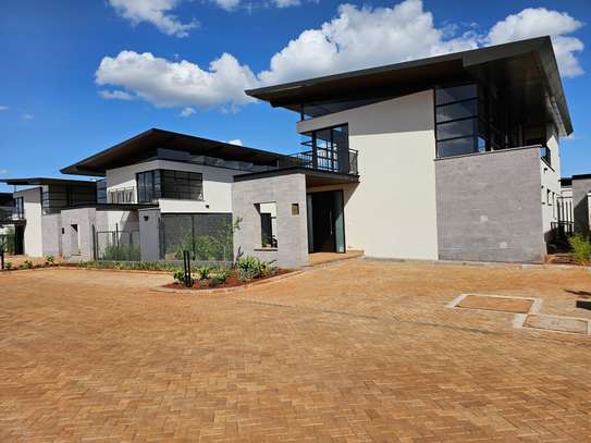 3 Bed House with En Suite at Runda image 11