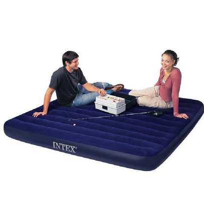 Intex Inflatable Mattress Air Bed + 1 FREE Electric Pump 5*6 image 1