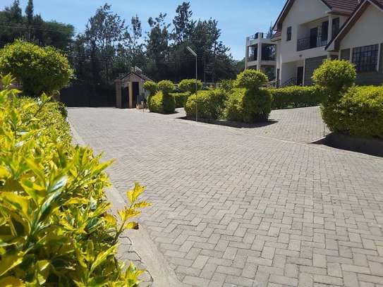 5 Bed House with En Suite in Ngong image 22