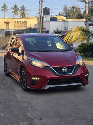 Nissan Note Epower Nismo 2018 image 2