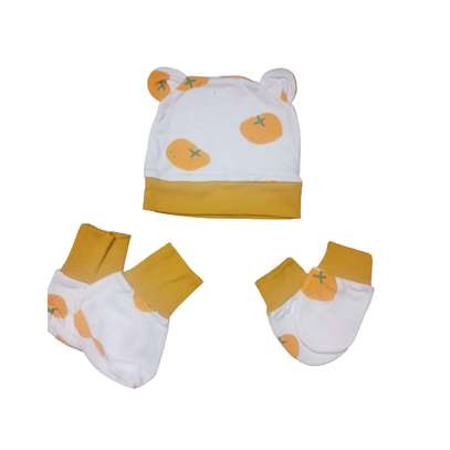 Newborn Baby Cap Mittens & Socks Set image 3
