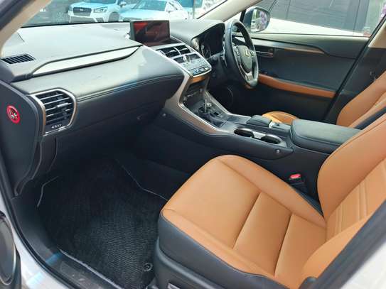 Lexus Rx300 image 2