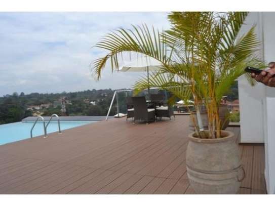 2 Bed Apartment with En Suite at Westlands image 6