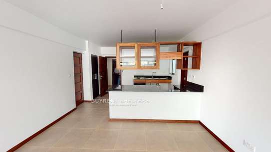 2 Bed Apartment with En Suite at Riverside Dr image 6