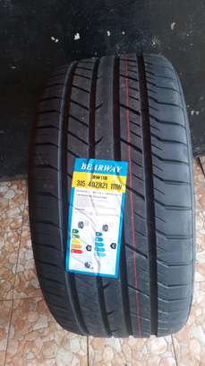 315/40ZR21 Bearway tyres image 1