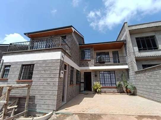 4 Bed Townhouse with En Suite in Ruiru image 1