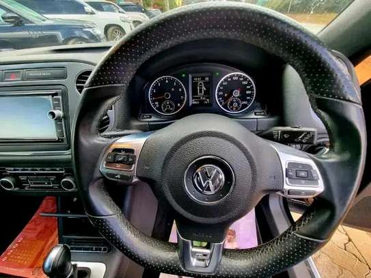 2015 Volkswagen Tiguan R line image 6