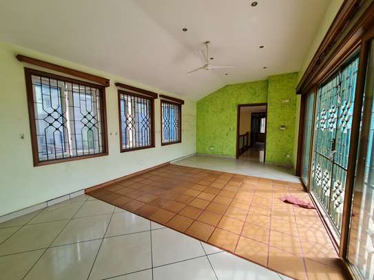 6 Bed House with En Suite at Kizingo image 18