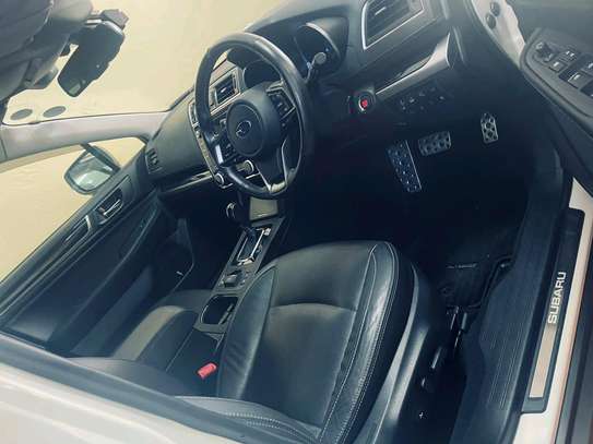 Subaru outback 2018model image 2