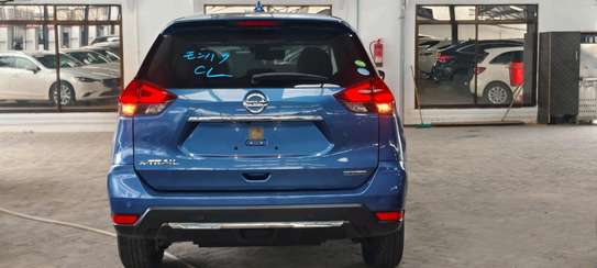 Nissan X-Trail Blue Hybrid 2018 image 14