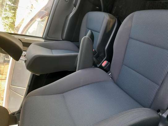 Toyota Noah silver 8 seater 2wd image 4