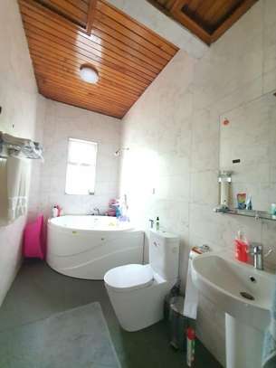 5 Bed House with En Suite at Kitisuru image 20