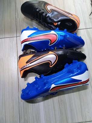 Nike Football boots size:40-45 image 3