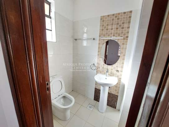 4 Bedroom Duplex Apartment For Rent In Fourways, Kiambu Road image 10
