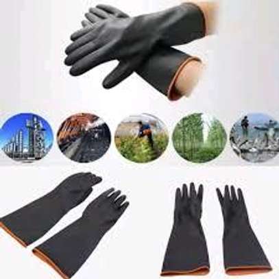 Heavy duty chemical resistant Industrial rubber gloves image 10