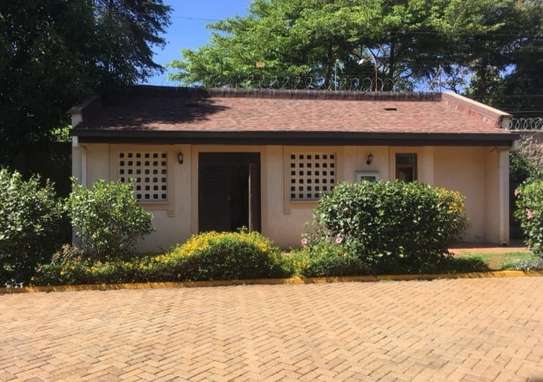 4 Bed Townhouse with Garden in Gigiri image 1