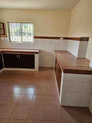 3 Bed Townhouse with En Suite at Nyali image 8