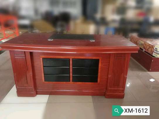 Executive imported office desk 1.4 mtrs image 1