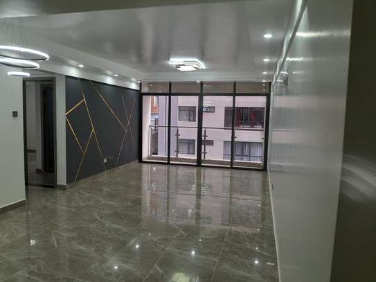 2 Bed Apartment with En Suite at Kindaruma Road image 2