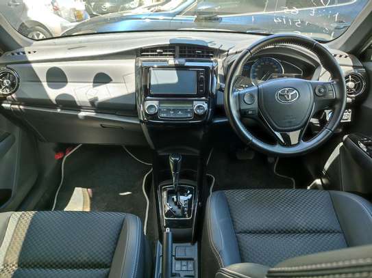 Toyota Fielder WXB image 4