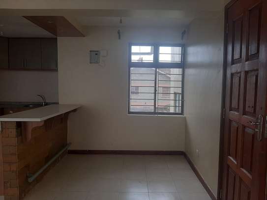 Serviced 2 Bed Apartment with Parking at Trans View Avenue image 7