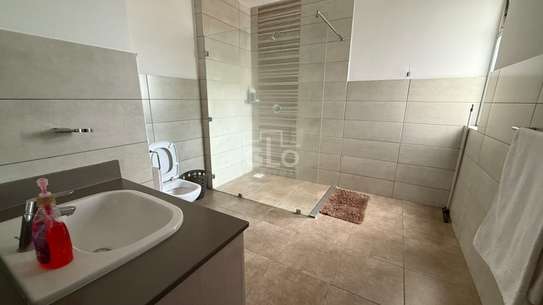 Furnished 2 Bed Apartment with En Suite in Westlands Area image 15