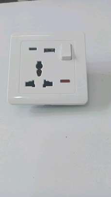 Electrical sockets and switches in wholesale image 8
