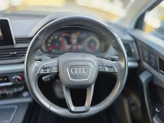 Audi Q5 image 5