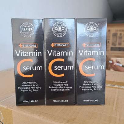 Vitamin C Serum image 3