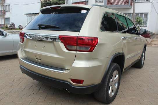 Jeep Cherokee Diesel 2011 100,000 Kms image 4