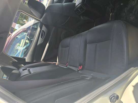 X-TRAIL image 7
