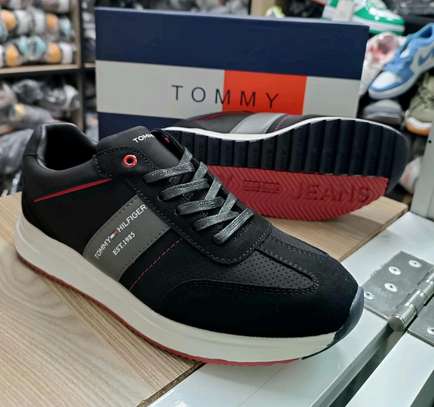 Tommy Hilfiger sneakers image 2