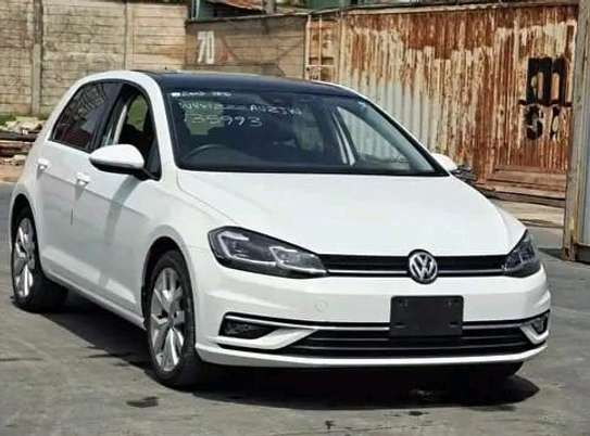 Volkswagen Golf Mk7 Sunroof 2018 image 3