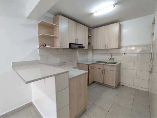 2 Bed Apartment with En Suite in Kilimani image 6