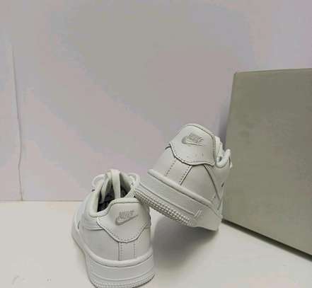Airforce white kids available


Size 26-36


, image 3
