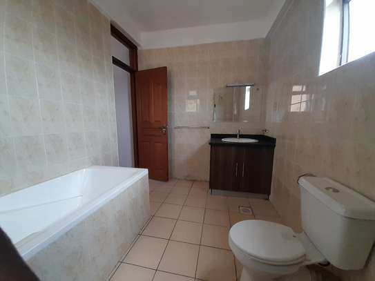 3 Bed Apartment with En Suite at Kiambere Road image 16