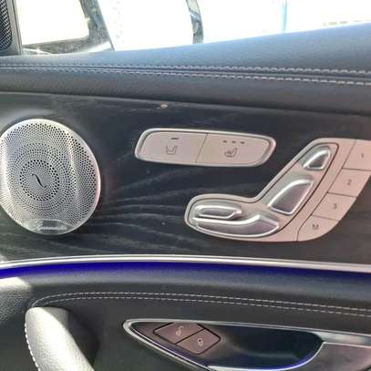 Mercedes Benz E200 Sunroof 2018 image 6