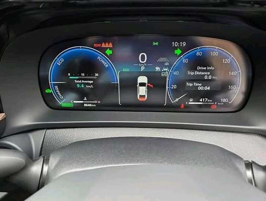 Toyota Crown Sport hybrid 2023 image 2