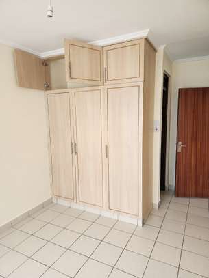 2 Bed Apartment with En Suite at 39 Quarry Road image 6