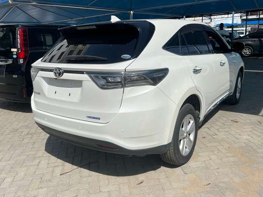 TOYOTA HARRIER(WE ACCEPT HIRE PURCHASE) image 2