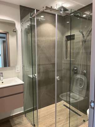 1 Bed Apartment with En Suite at Redhill image 4