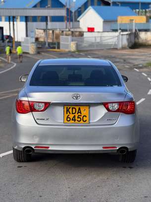 Toyota mark X 2012 image 6