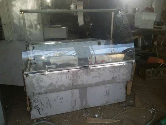 Refrigerated Meat Counters. image 2